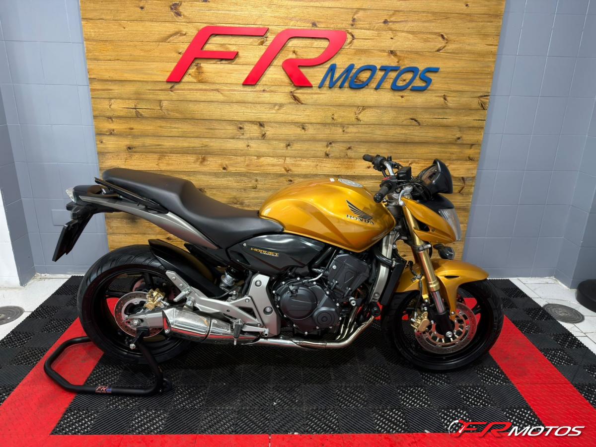 CB 600F HORNET